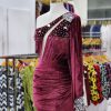 ماکسی مخمل یقه رومی تک آستین سینه تور - Image 14