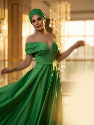 ماکسی ساتن کلوش یقه پاپیون ژپون دار