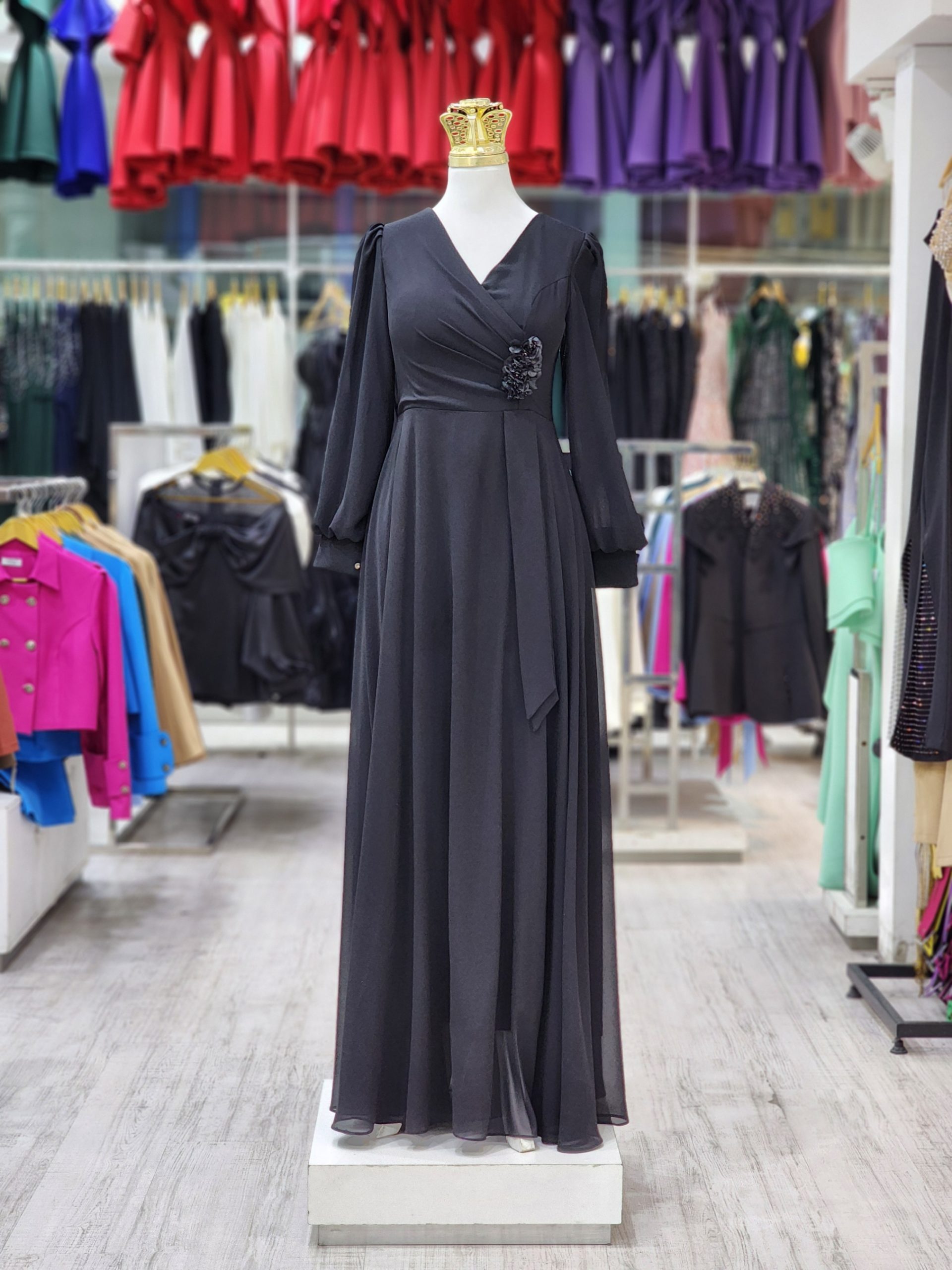 ماکسی کرپ حریر چپ و راستی بغل گل - Image 2